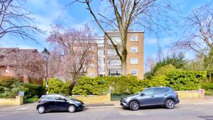 Front Exterior- click for photo gallery